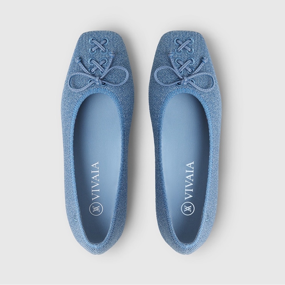 NEW Vivaia Elvira square toe shoe in slate blue, size 9 US